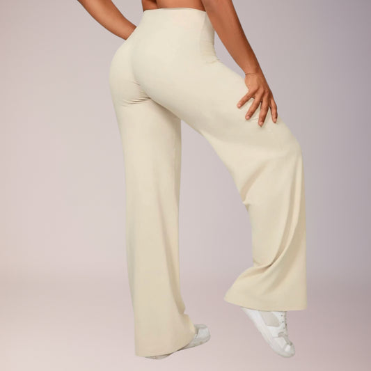 Calça legging fitness de perna larga com caimento solto e conforto para uso diário