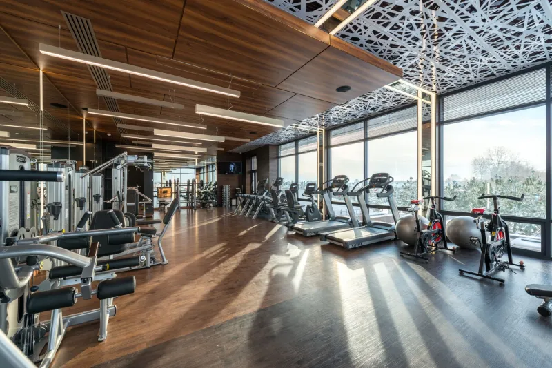 Why the Gym You Pick Might Matter More Than the Program You Follow